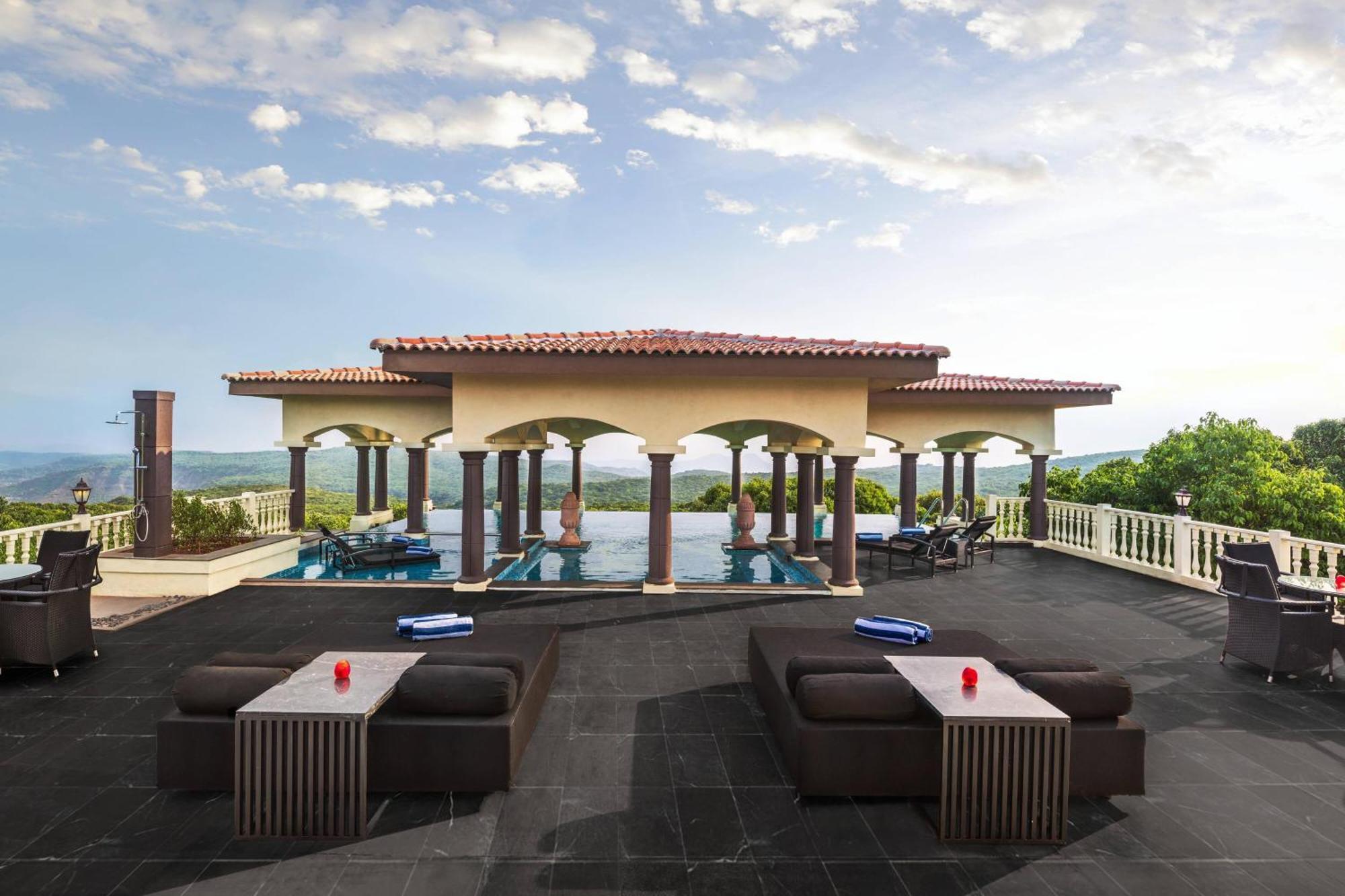 Le Meridien Mahabaleshwar Resort & Spa Exteriér fotografie